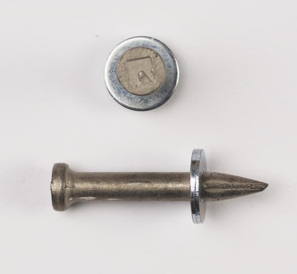 PECO FASTENERS Peco Fasteners 1404J 1/4 x 1-1/4 Hammer Drive Pin (100 per Jar)