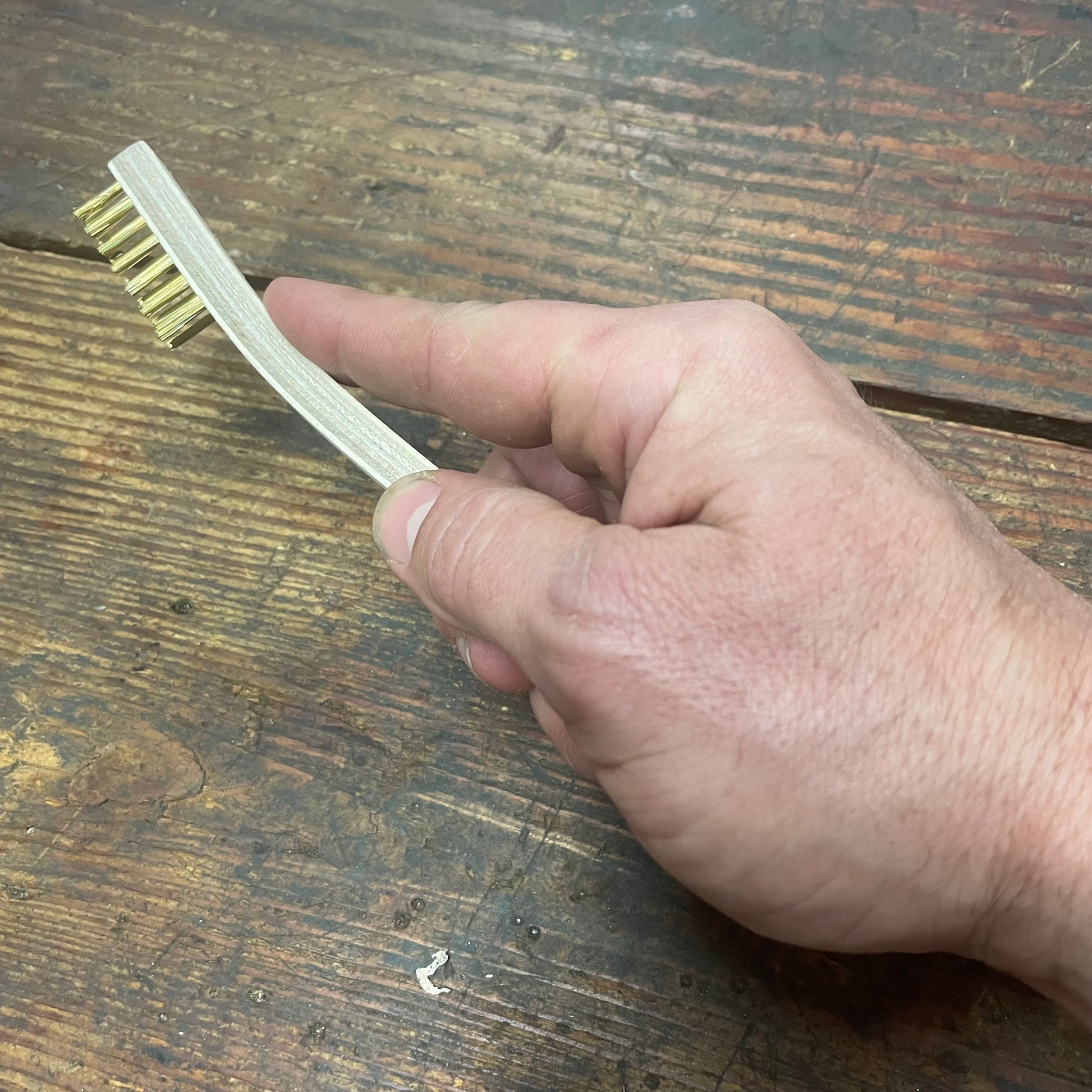 226739745.jpg