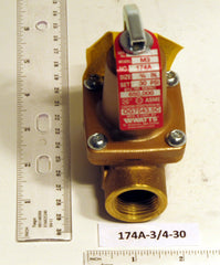 AO Smith 174A-3/4-30 Relief Valve 34 30 PSI 650k BTU 0274428