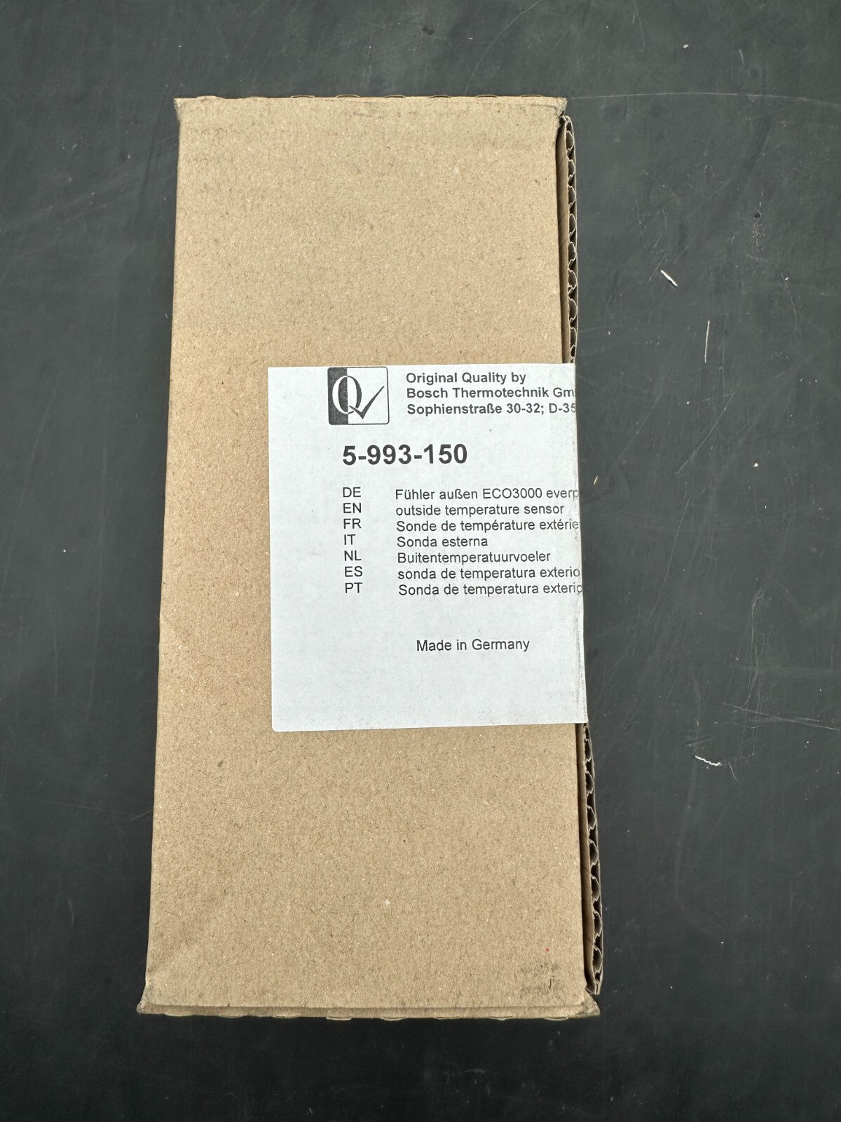 245747348.jpg