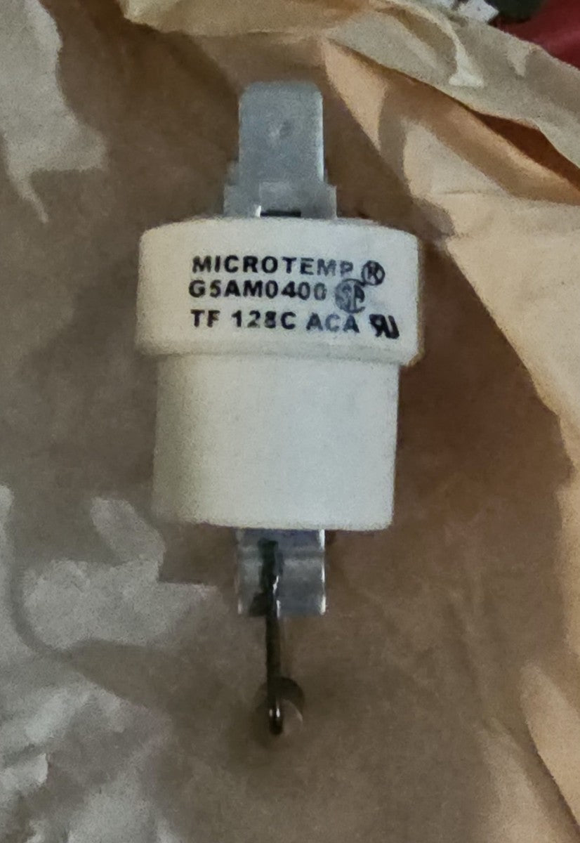 245930928.jpg