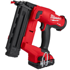 Milwaukee 2746-21CT M18 FUEL 18 Gauge Brad Nailer Kit