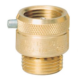 Watts Regulator 8A-34 Vacuum Breaker Hose Connection Atmospheric 3/4 Inch 8A-34