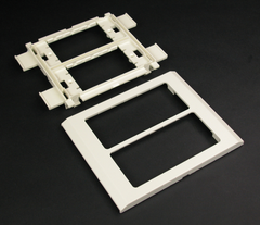 Legrand V4050 Wiremold V4050 6 x 4-3/4 Ivory Steel Multiple Channel Raceway Device Mounting Bracket