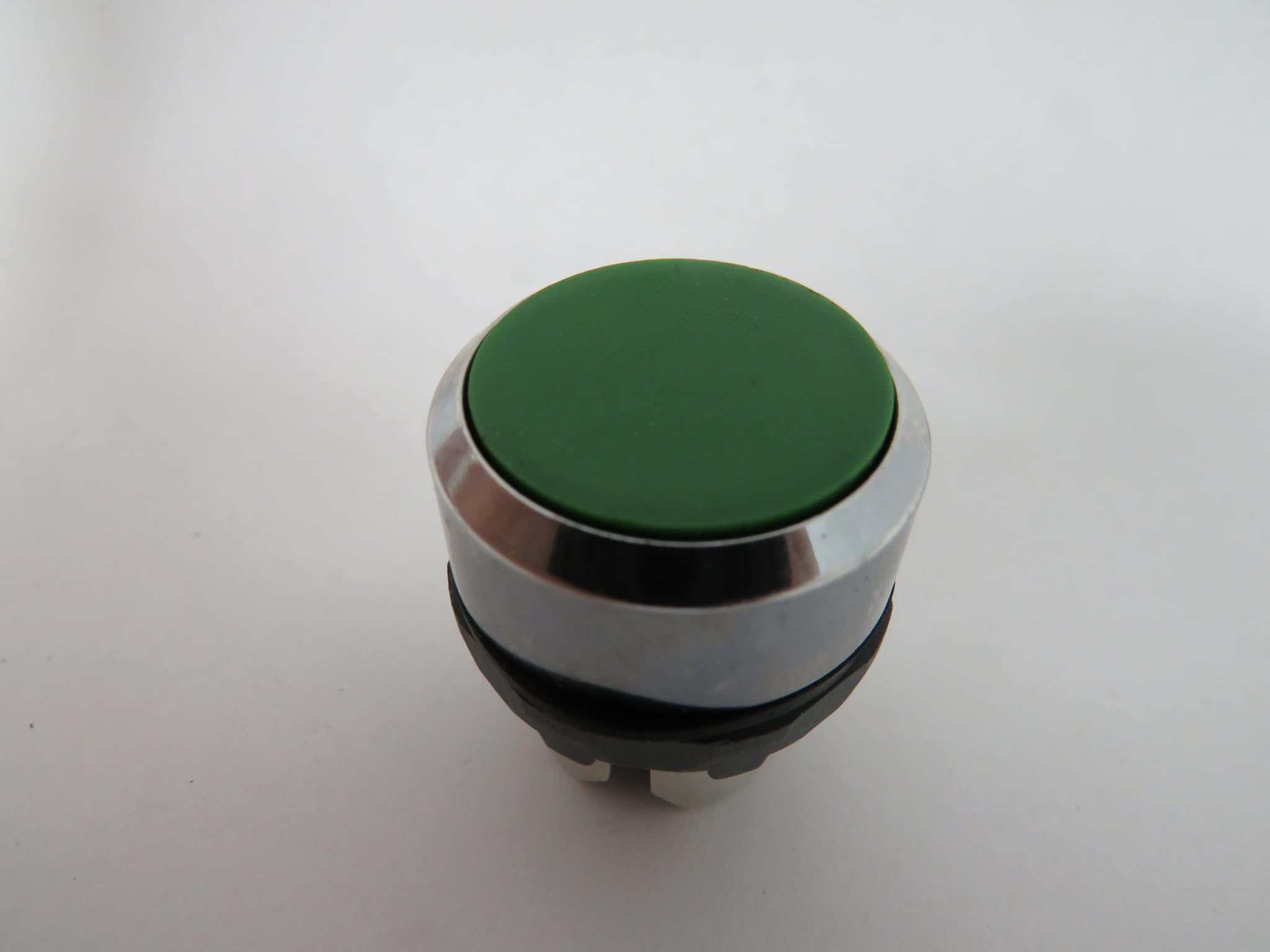 ABB Abb MP1-30G Momentary Flush Pushbutton 22 mm (Chrome Bezel)