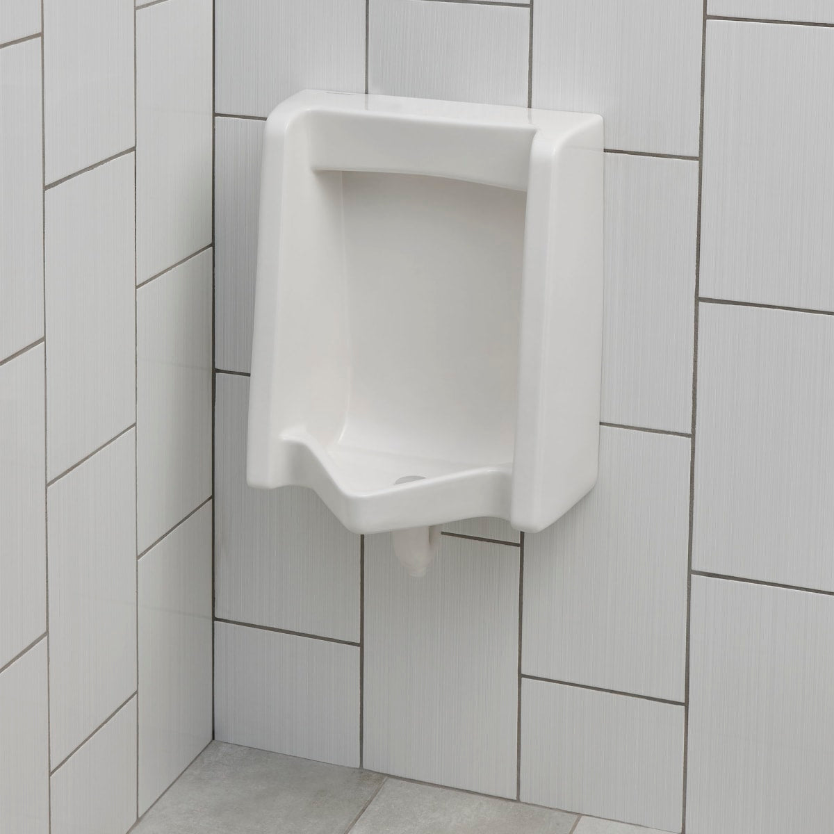 American Standard 6515.001.020 Washbrook 0.125 -1.0 gpf (0.47 - 3.8 Lpf) Back Spud Urinal