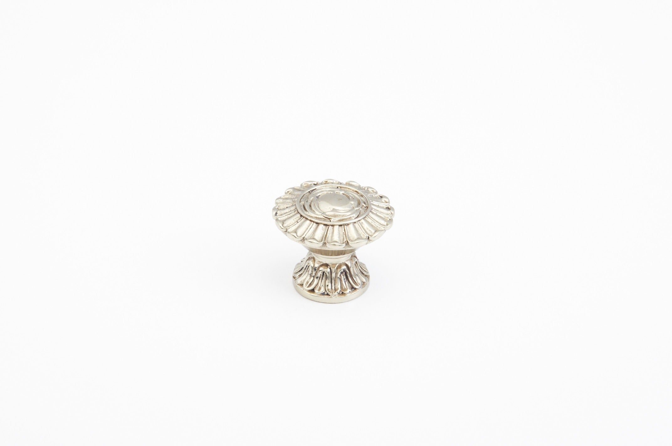 SCHAUB Schaub 936-WB Cabinet Knob White Brass French Court