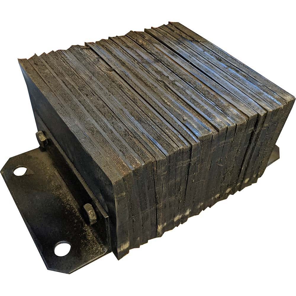 VALUE COLLECTION Value Collection 1014-6 Rubber Dock Bumper 14x10x6 in