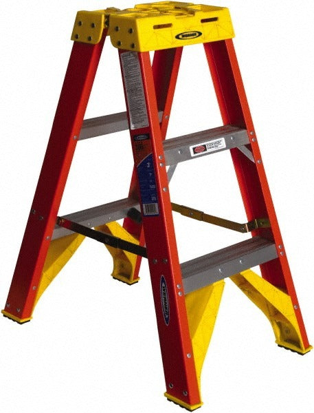 WERNER Werner T6203 Fiberglass Step Ladder Type Ia 300 Lb