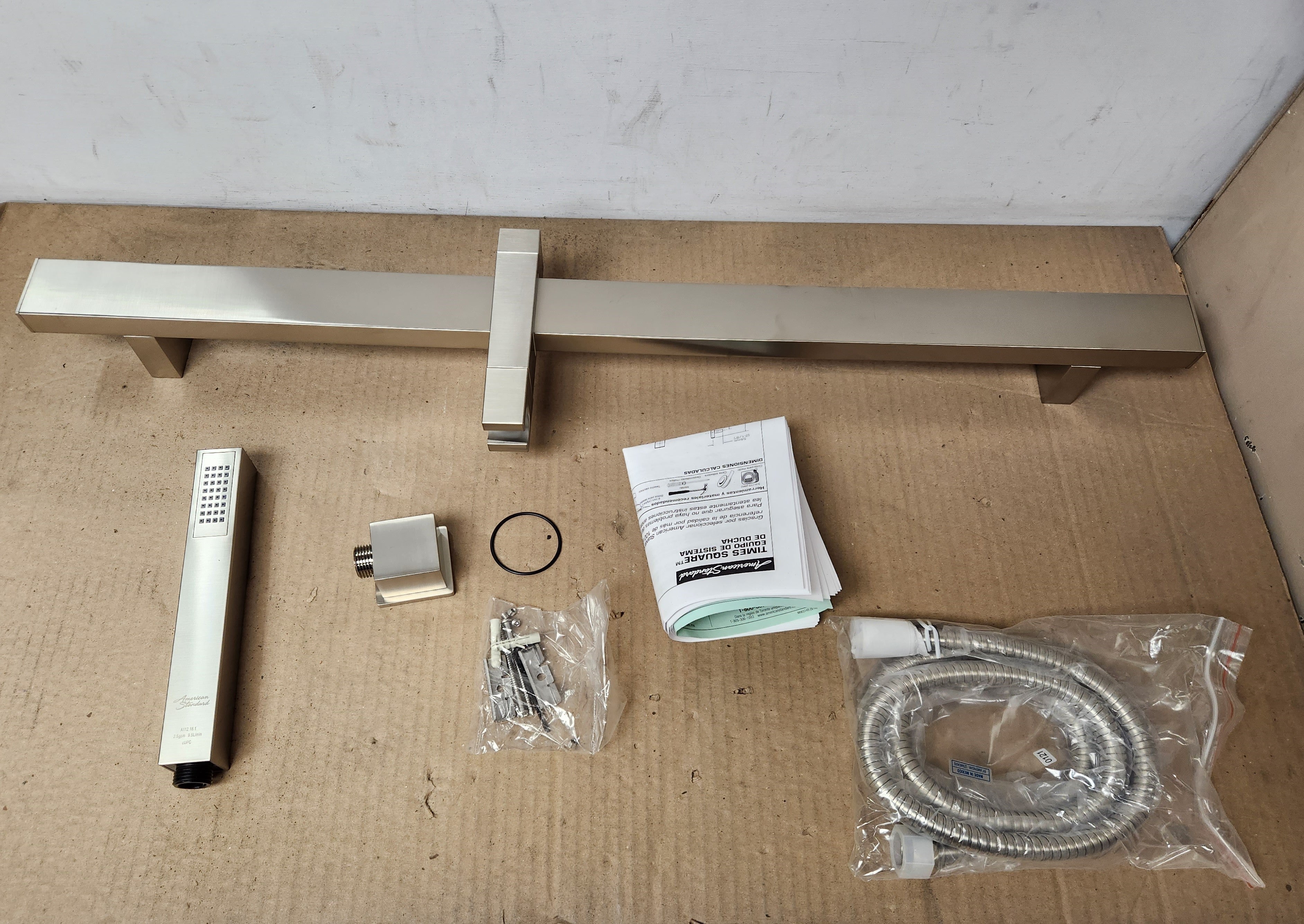 American Standard 1662.184.295 Times Square Shower System Kit 1-Way Wand Style