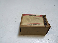 Honeywell C7007A1001 Flame Rod Holder 1/2 IN NPT