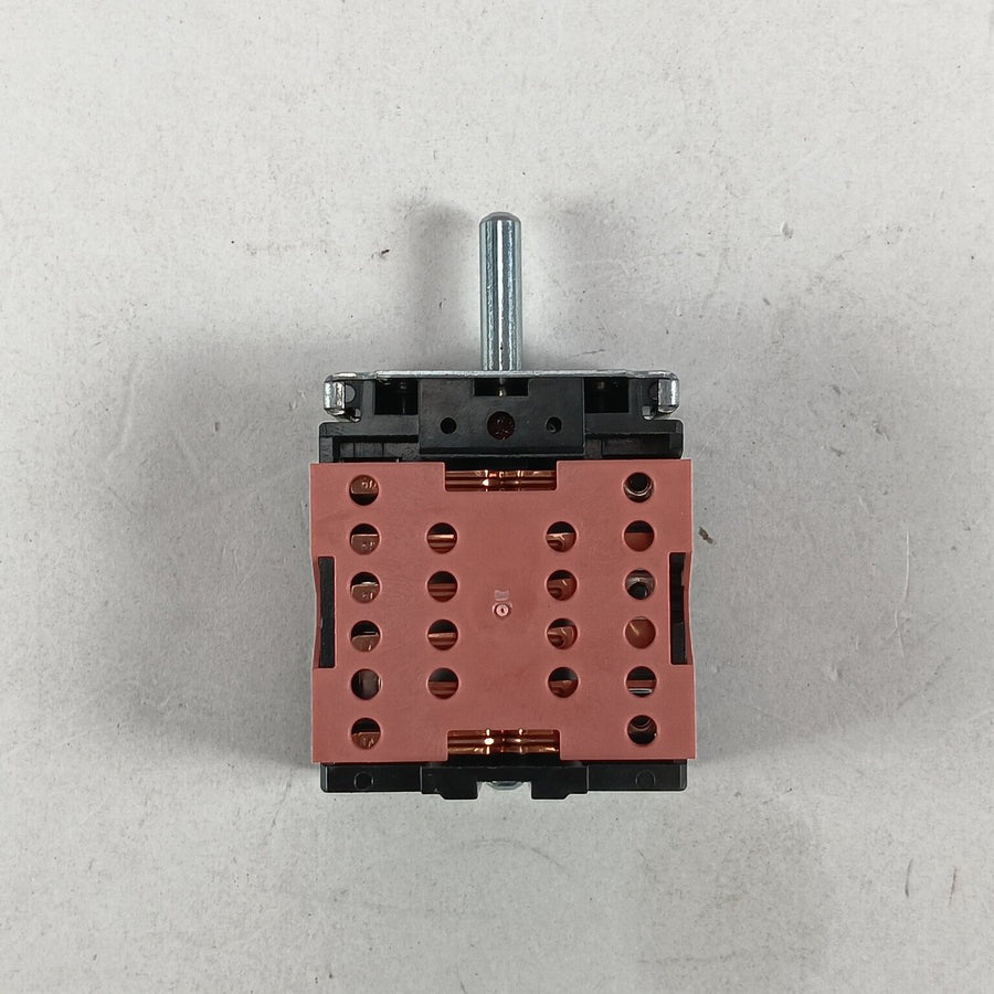 ELECTROLUX Electrolux 389077502 Switch (replaces 357043902)