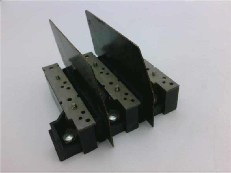 EATON Eaton C360KDB Fuse Base 60/100 Amp (No Terminal Lugs)