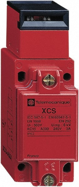 SCHNEIDER ELECTRIC Telemecanique Sensors XCSA503 Key Safety Limit Switch