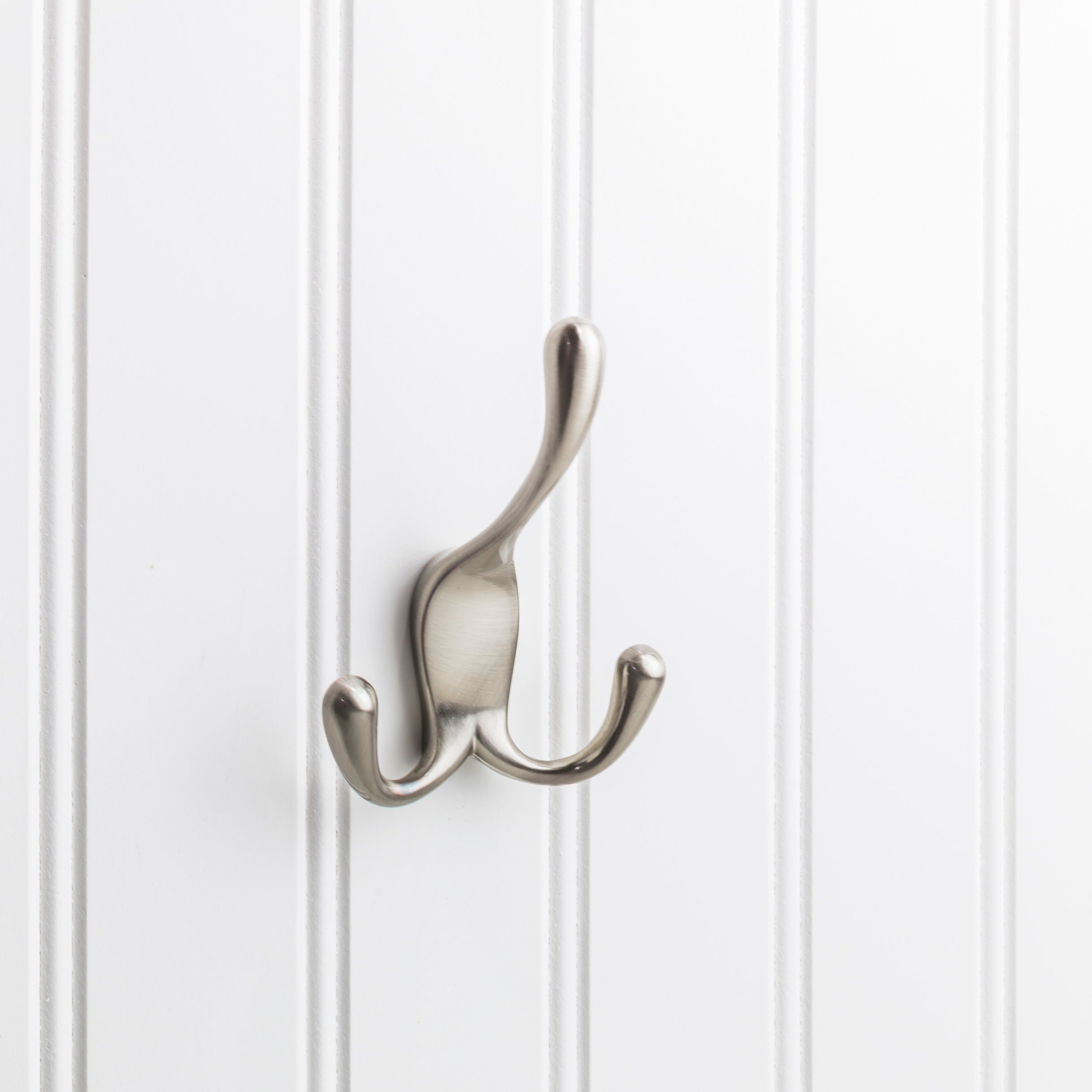 ELEMENTS Elements YT40C-400SN Triple Prong Wall Hook 4 in Satin Nickel