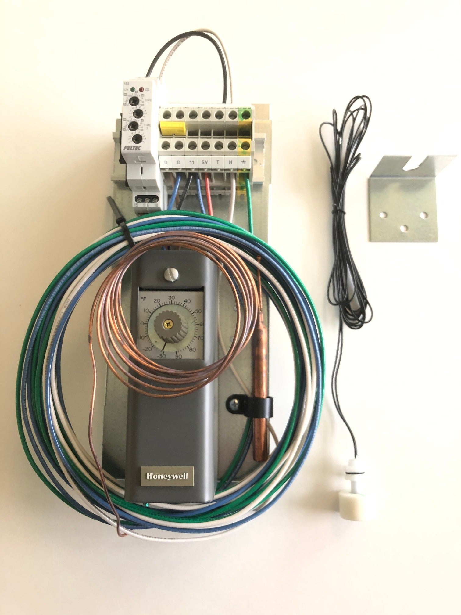 CAPTIVEAIRE CAPTIVEAIRE EC-CONTROLKIT-NOFREEZEPROTECTION Evaporative Cooler Electrical Control Kit No Freeze Protection