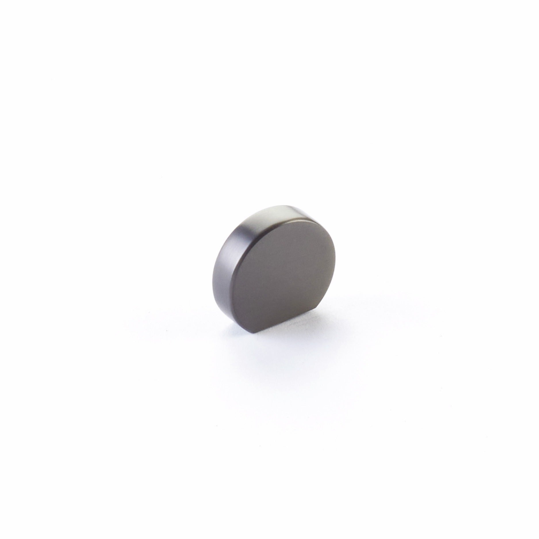 SCHAUB Schaub 10040-GM Oval Cabinet Knob Gun Metal