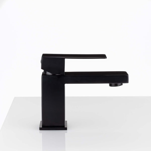 HARNEY HARDWARE Harney Hardware SHFW519 single hole contemporary modern bathroom sink faucet (5 in. high) Pfister 974-0740