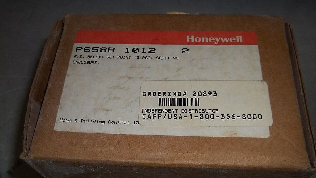 Honeywell P658B1012 Panel Mounted Pneumatic / Electric Switch 10 psi