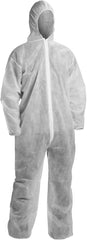 Kleenguard 67310 Lightweight Coveralls for Non-Hazardous Particulate Protection Hooded Zip Front Elastic Wrists and Ankles White X-Large (Qty 50)