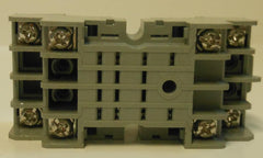 IDEC SM2S-05 Relay Socket 10A DIN Rail Mount 2 Pole 300 V AC 8 Blade