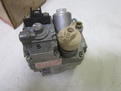 Honeywell V800A1070 24 Vac Standing Pilot Gas Valve