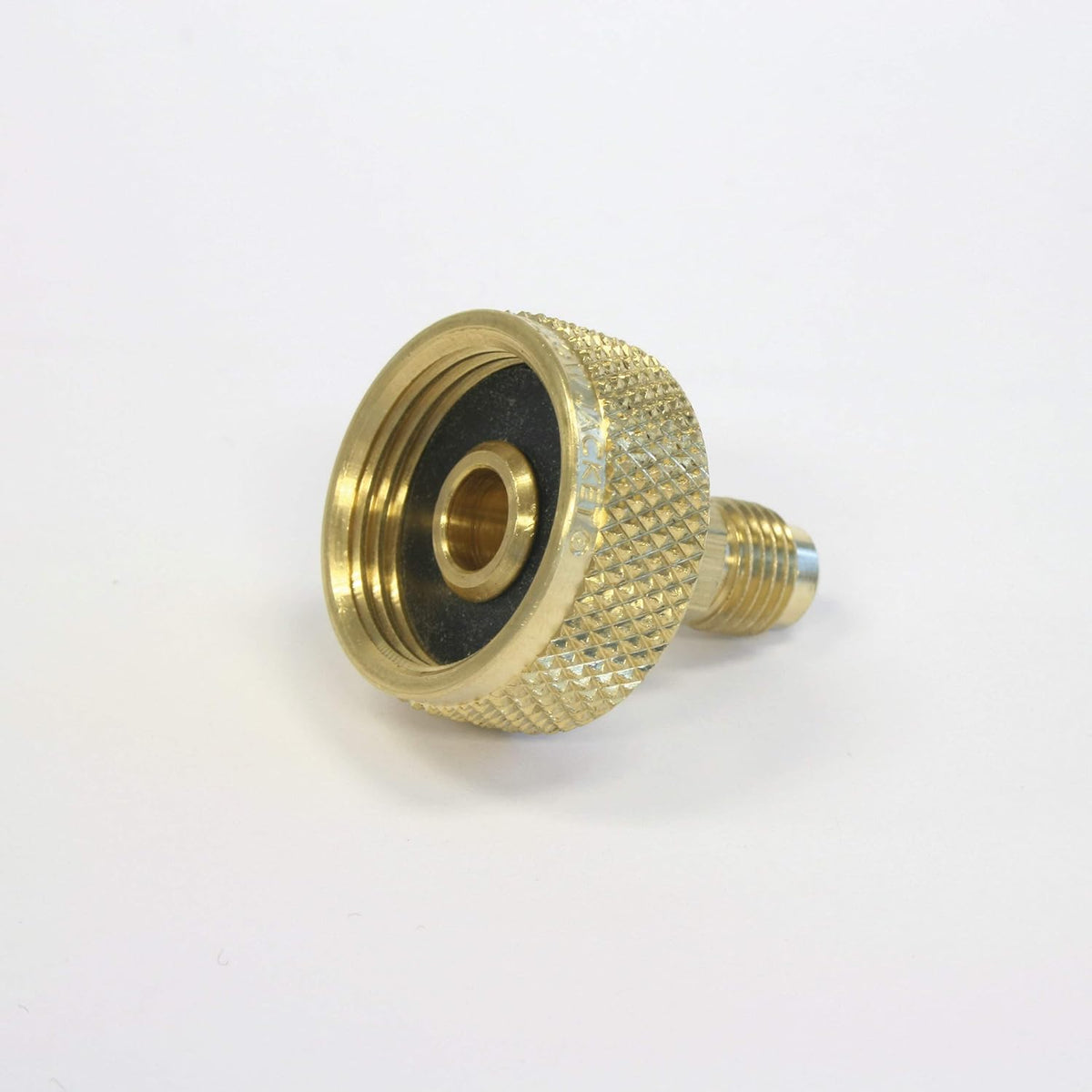 Yellow Jacket 19105 Cylinder Valve Adapter 3/4 Inch MPT Finger Tight with 1/4 Inch Male Flare for 125 and 145 Lb Cylinder