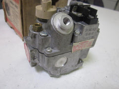 Honeywell V800A1070 24 Vac Standing Pilot Gas Valve