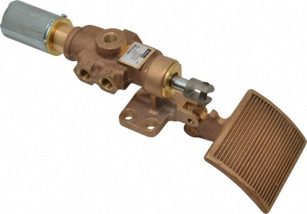 PARKER Parker M06224640 4-way Spring Return Pedal Valve 0.25in Npt