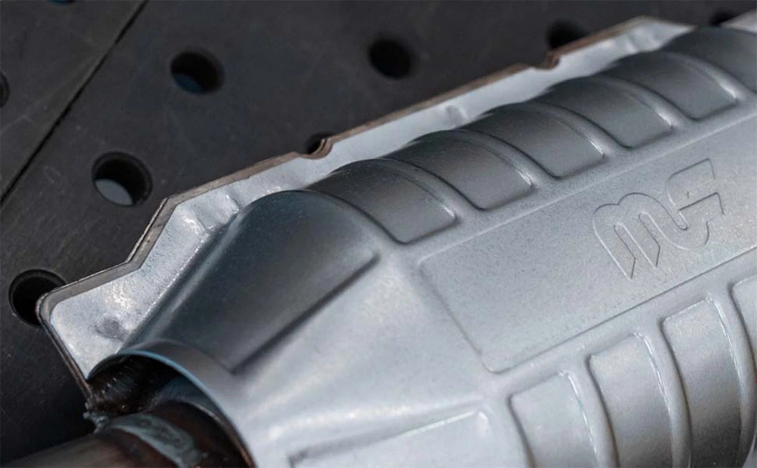 CENTRAL COMPONENTS CENTRAL COMPONENTS 418035 Universal Catalytic Converter