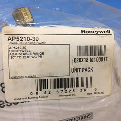 Honeywell AP5210-30 Air Pressure Switch SPNC 1/4 Inch Compression 6000 Cycles -40 to 190 deg F