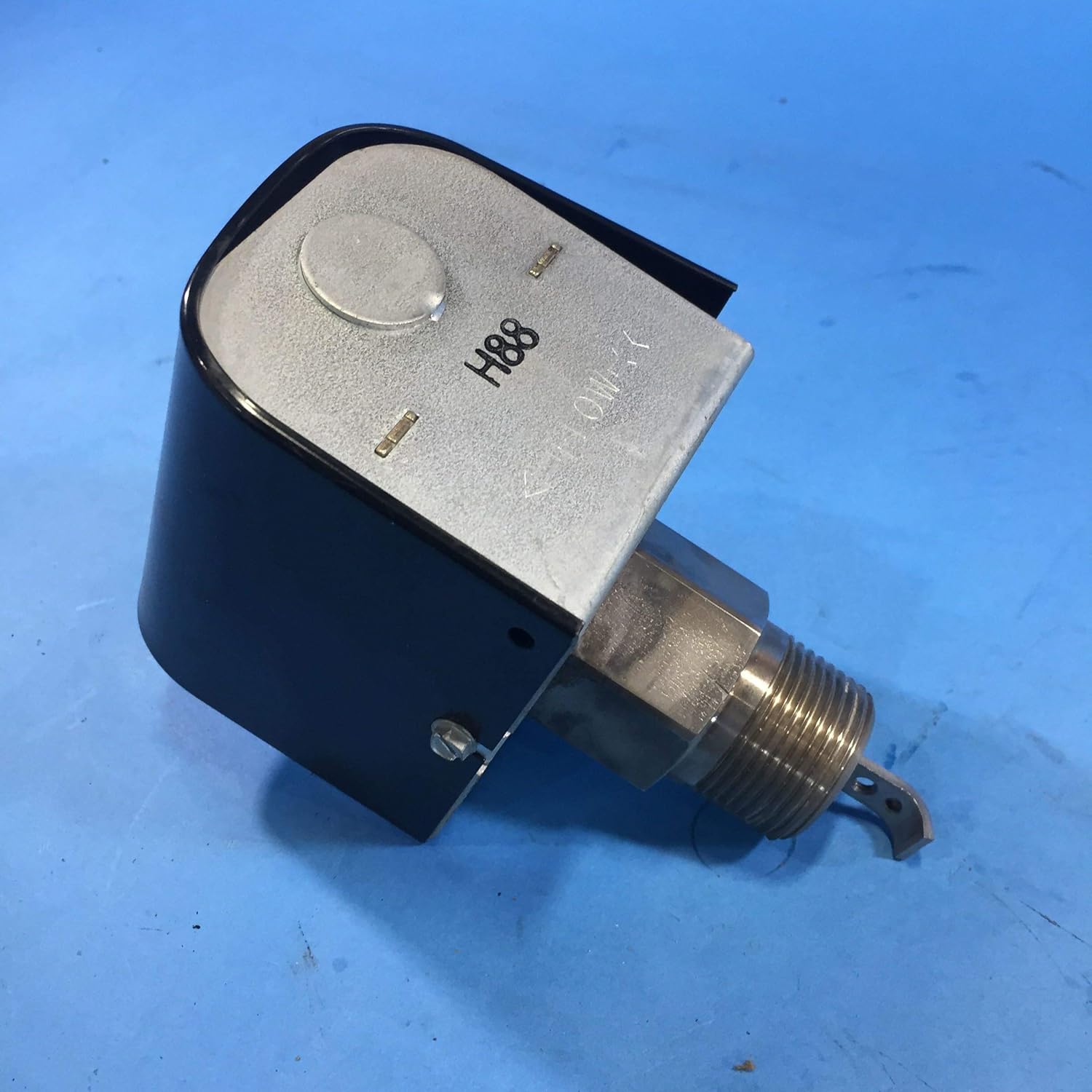 MCDONNELL & MILLER FS4-3S General Purpose Flow Switch