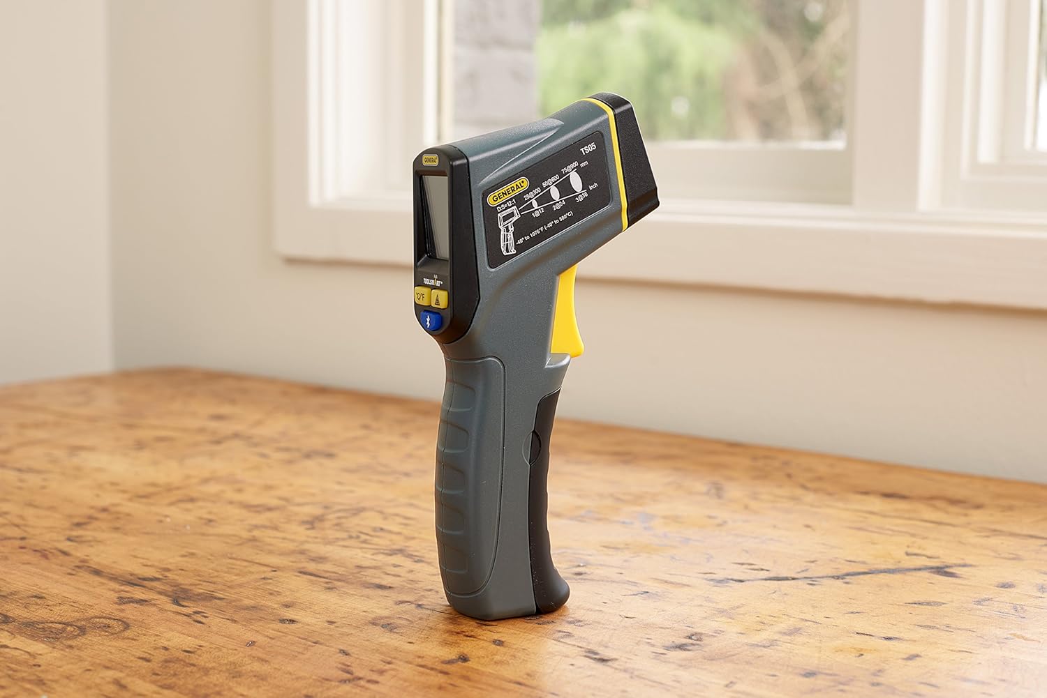 General Tools TS05 ToolSmart Bluetooth Connected Laser Temperature Gun Thermal Detector Digital Infrared Thermometer