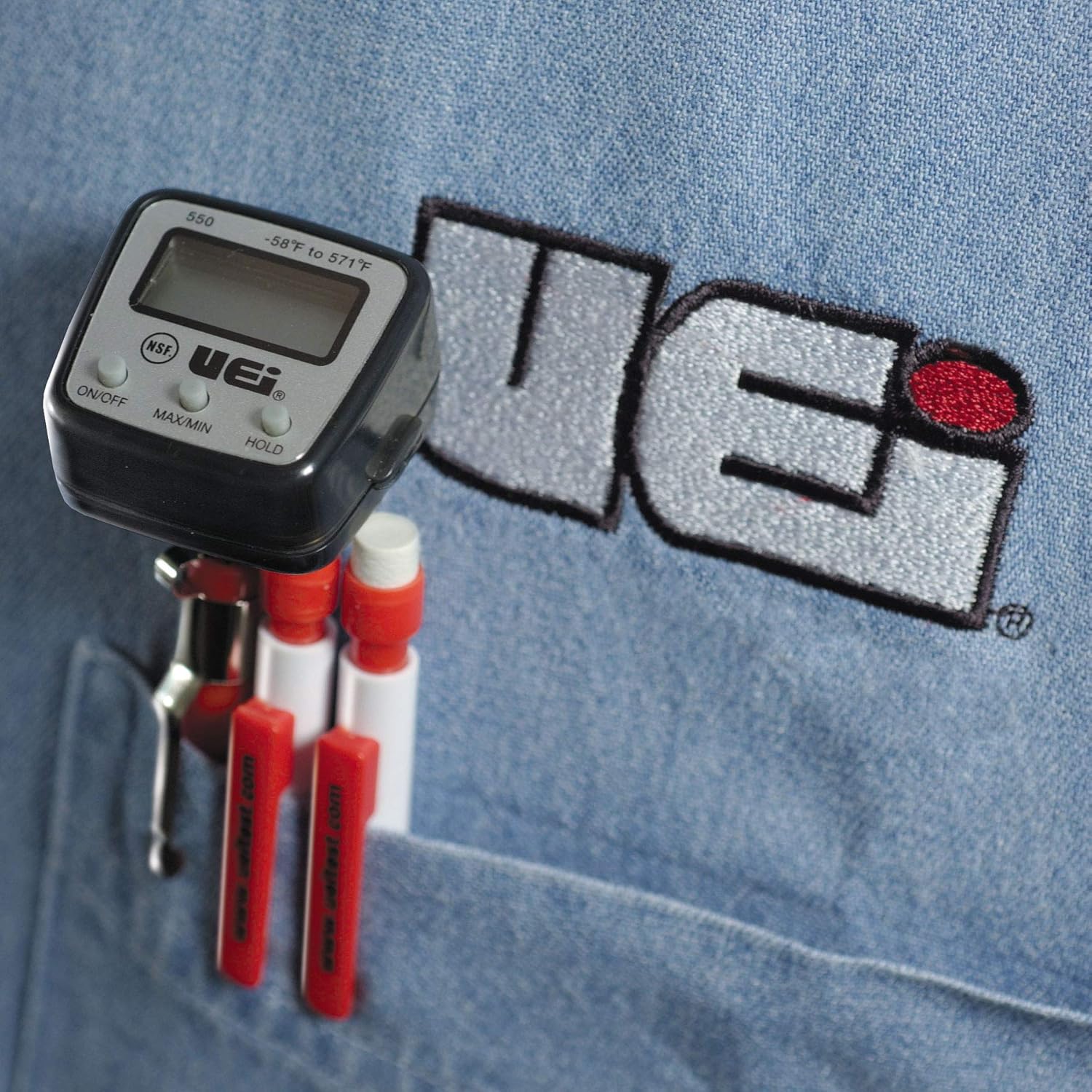 UEi Test Instruments 550B Digital Pocket Thermometer