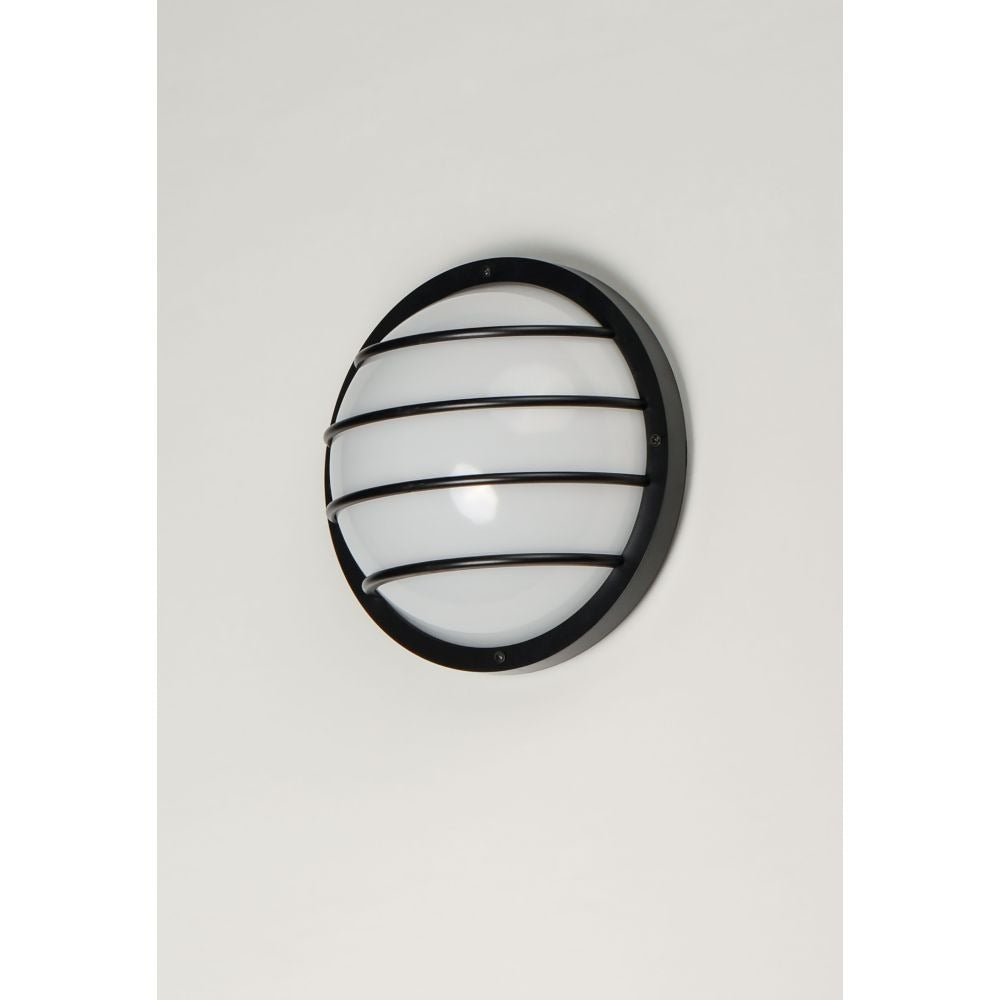 MAXIM LIGHTING Maxim Lighting 10112FTBK Bulwark 1-Light Outdoor Sconce 60W (10.25 in)