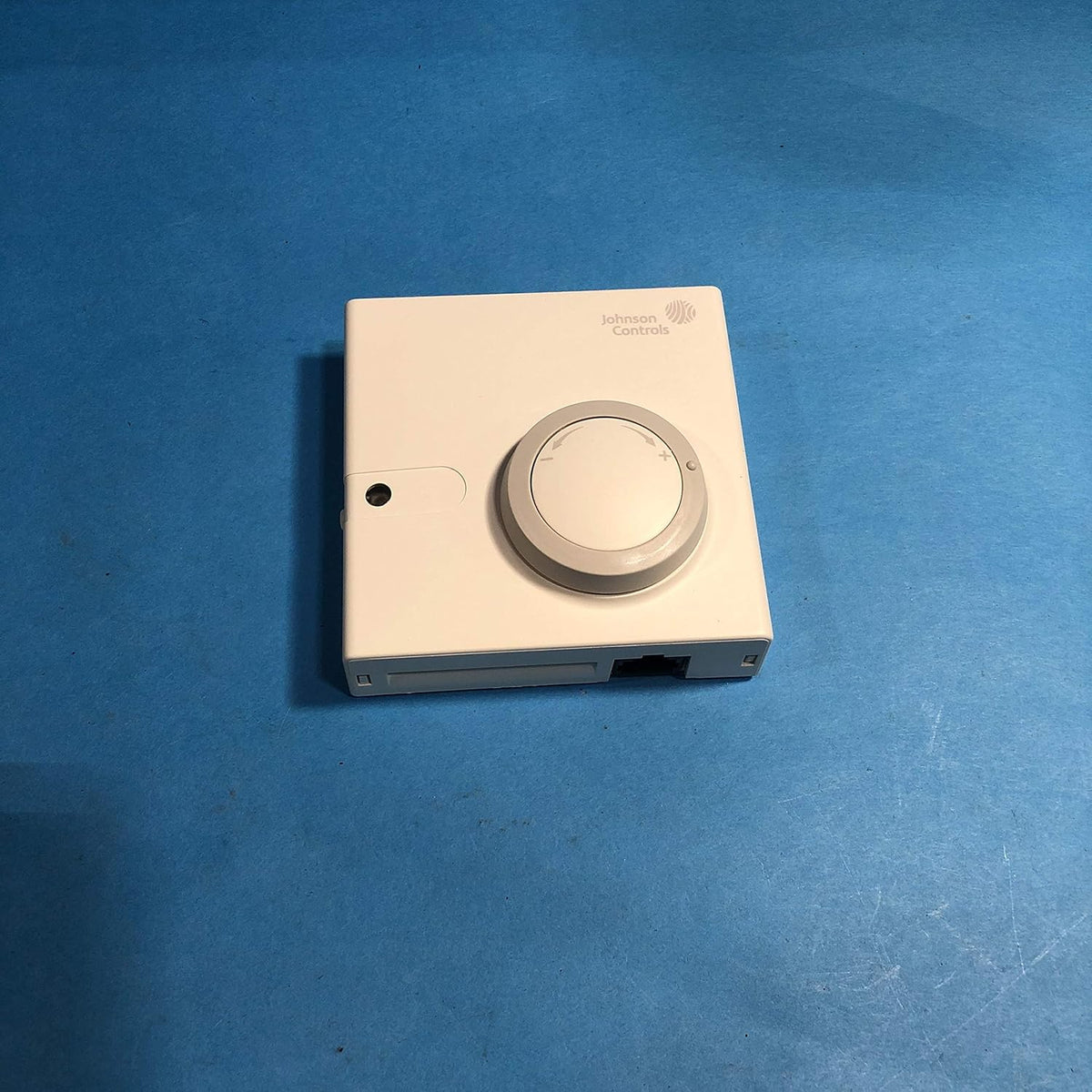 Johnson Controls TE-68NP-1N00S Temperature Sensor 1K Nickel OHM Modular Jack Connection