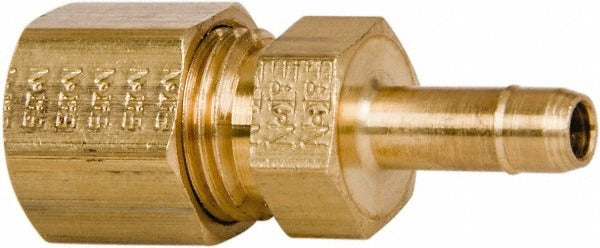 EATON Eaton 1068X4X4 Barbed Tube Male Connector 1/4 in Nptf