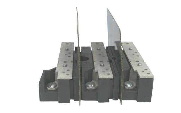 EATON Eaton C360KDB Fuse Base 60/100 Amp (No Terminal Lugs)