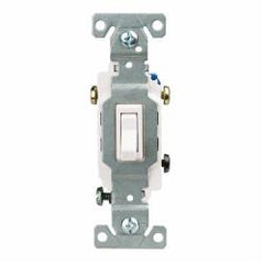 EATON 1242-7W-BOX CWD Switch Toggle 4way 15A 120V GRD WH