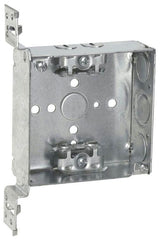 Crouse-Hinds TP459 4 x 4 x 1-1/2 Inch Steel Welded Square Outlet Box