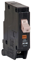 Eaton CHF130 Standard Circuit Breaker With Mechanical Trip Flag, 120/240 VAC, 30 A, 10 kA Interrupt, 1 Poles, Flag Trip