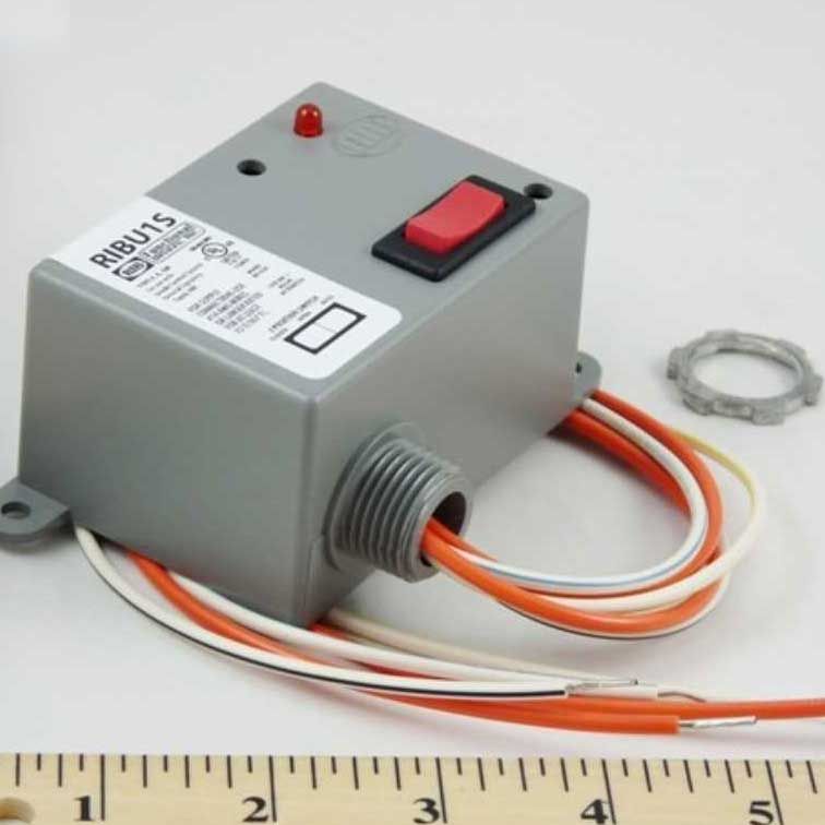 Functional Devices RIBU1S Enclosed Pilot Relay 10A SPST-N/O Override with 10-30V AC/DC/120V AC Coil