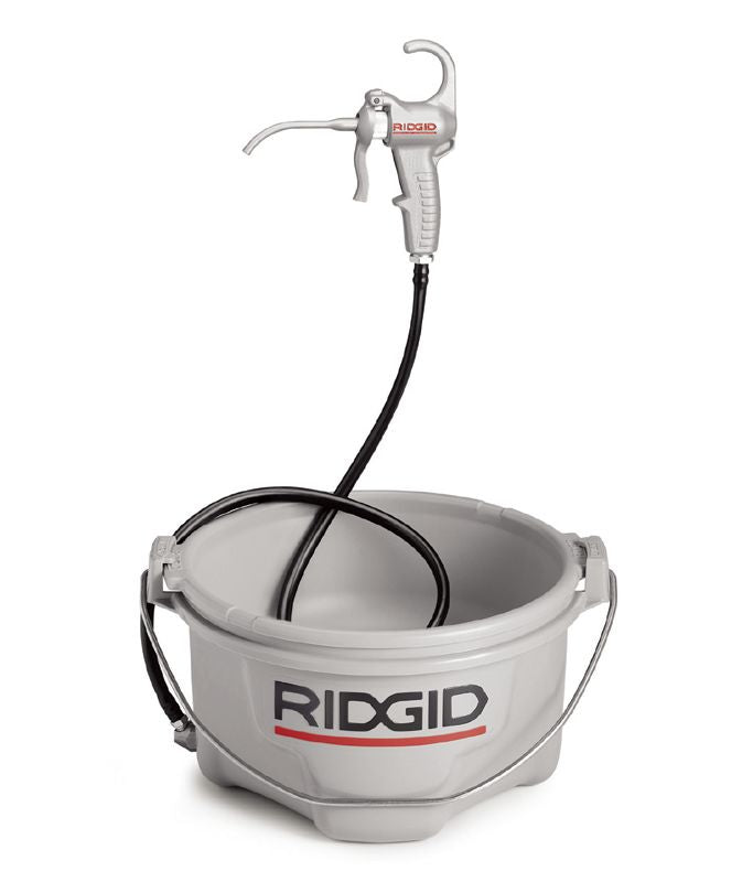 Emerson 10883 RIDGID Tool Model 418 Oiler With 1 gal Premium Thread Cutting Oil 55 in L Hose