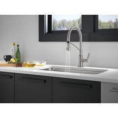 Peerless Faucet P7924LF-SS: Single-Handle Commercial Style Kitchen Faucet in Stainless