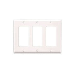 Leviton PJ263-W 3-Gang Decora/GFCI Decora Wallplate, Midway Size, White