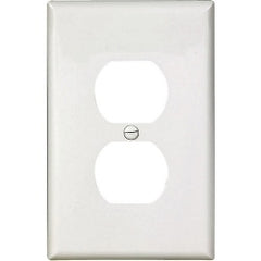 EATON PJ8W Mid-Size Duplex Wallplate, 1-Gang, Polycarbonate, White