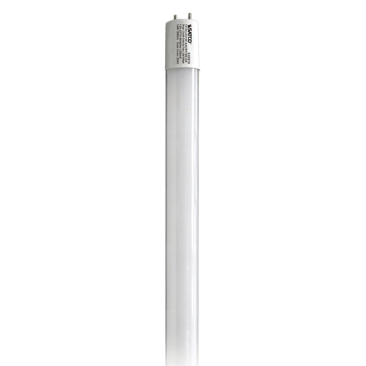 SATCO S39915 Tubular Light 14 Watt T8 LED 4FT 4000K