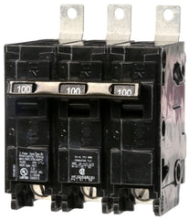 Siemens B3100 Molded Case Circuit Breaker, Type BL, Low Voltage, 240 VAC, 100 A, 10 kA Interrupt, 3 Poles