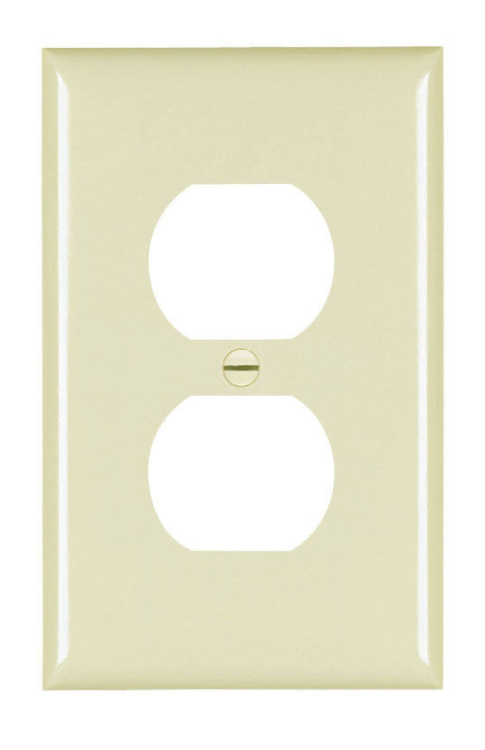LEGRAND Legrand TPJ8-I TradeMaster Junior Jumbo Receptacle Wallplate (4.9 in / 1 Gang)