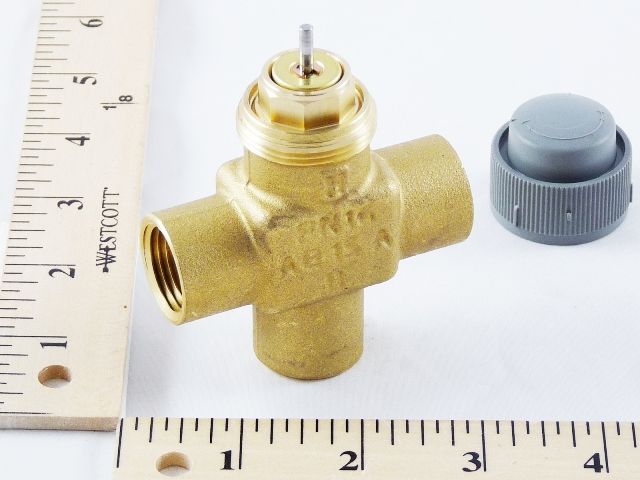 Honeywell V5863A2012 1/2 Inch NPT Brass Globe Valve